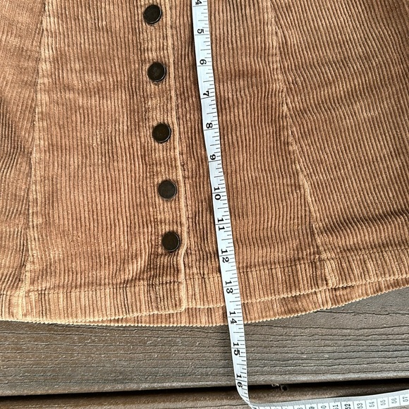 Forever 21 Tan Corduroy Preppy Skirt Women’s Small Fall  Academia Y2K 90… - Picture 2 of 5